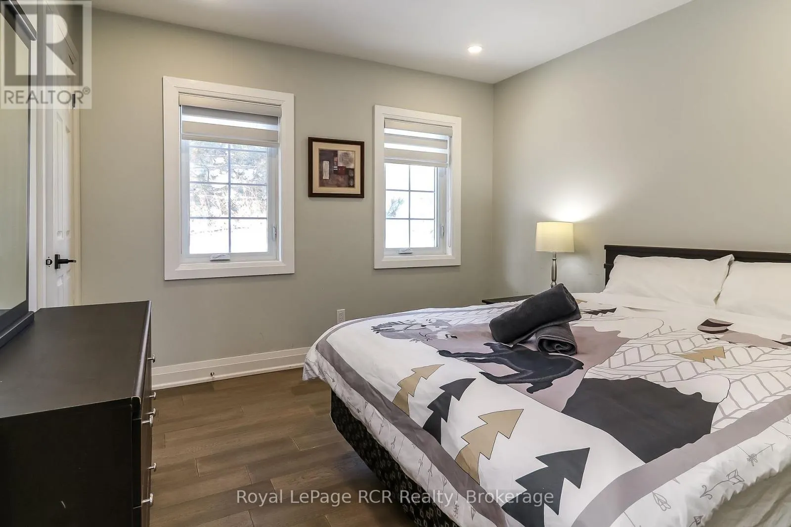 22 - 162 SETTLERS WAY, #22