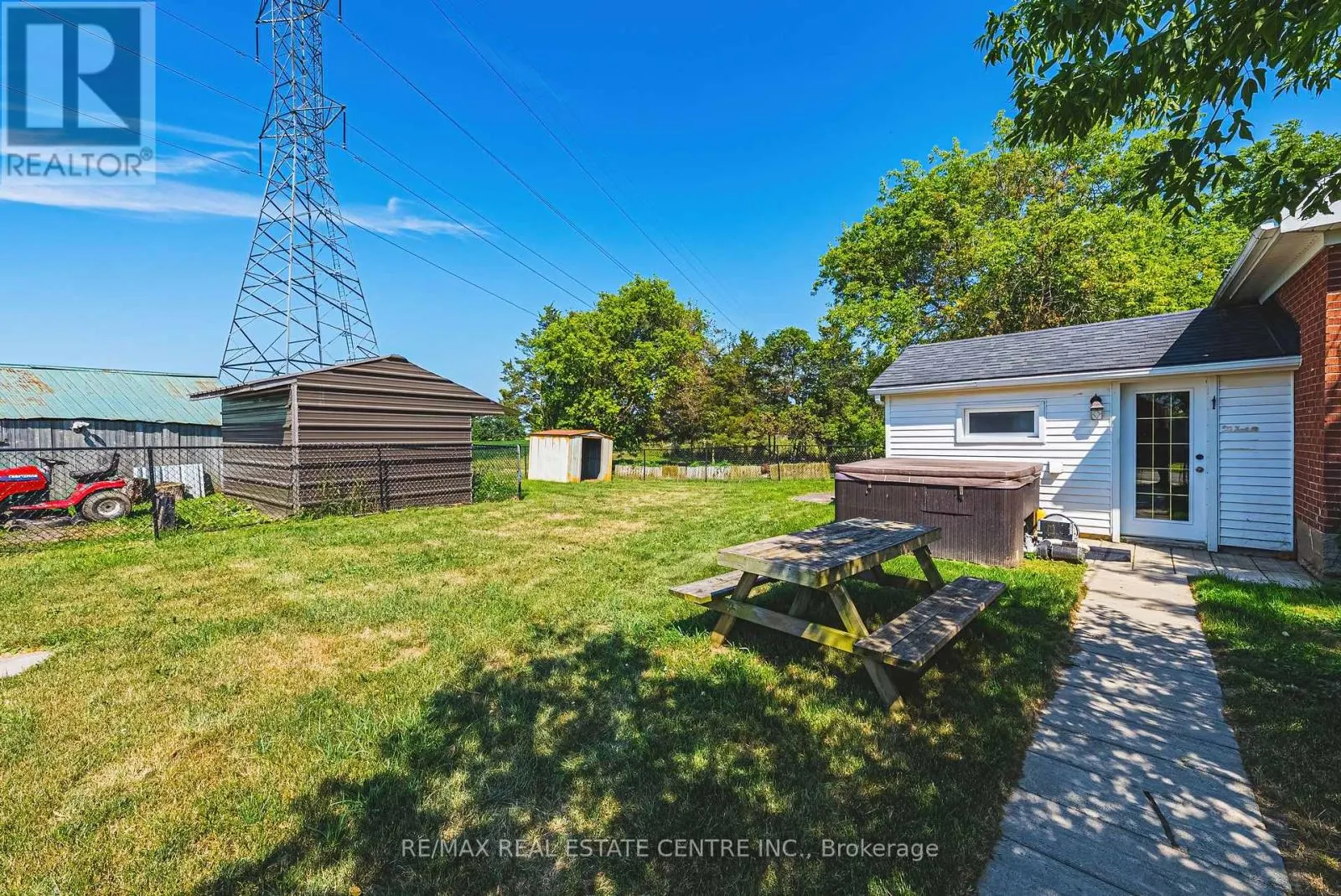 7721 CONCESSION 5 ROAD
