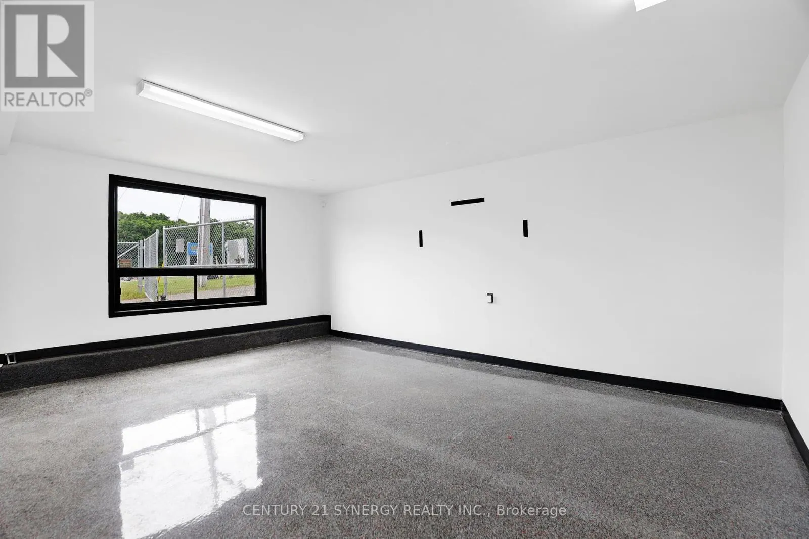UNIT 2 - 42 UNION STREET