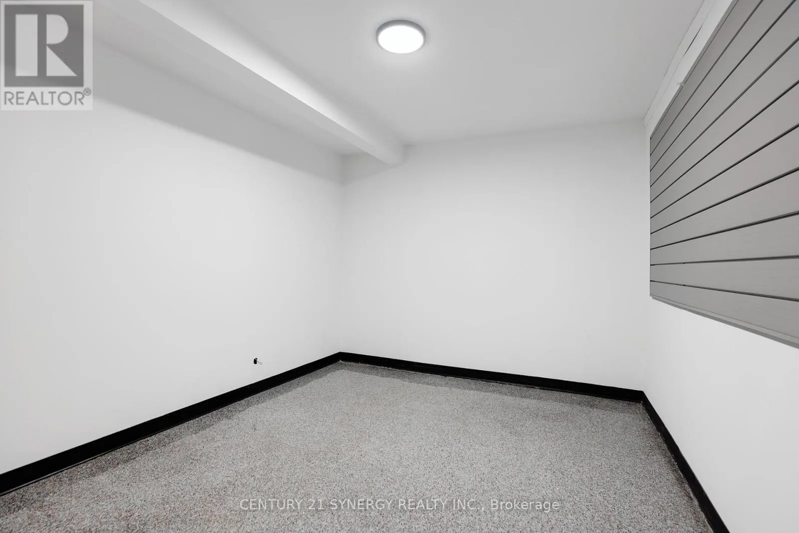 UNIT 2 - 42 UNION STREET