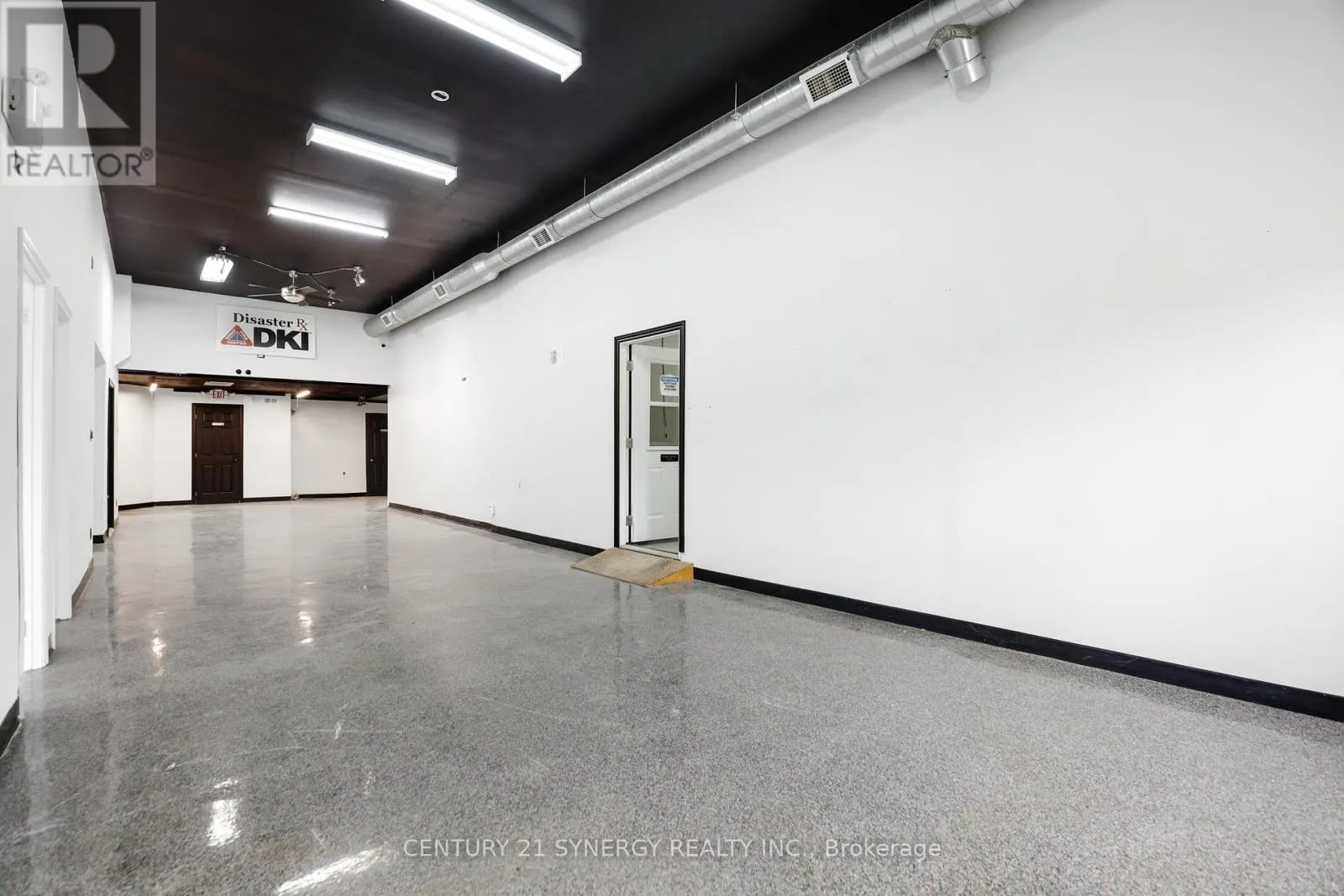 UNIT 2 - 42 UNION STREET