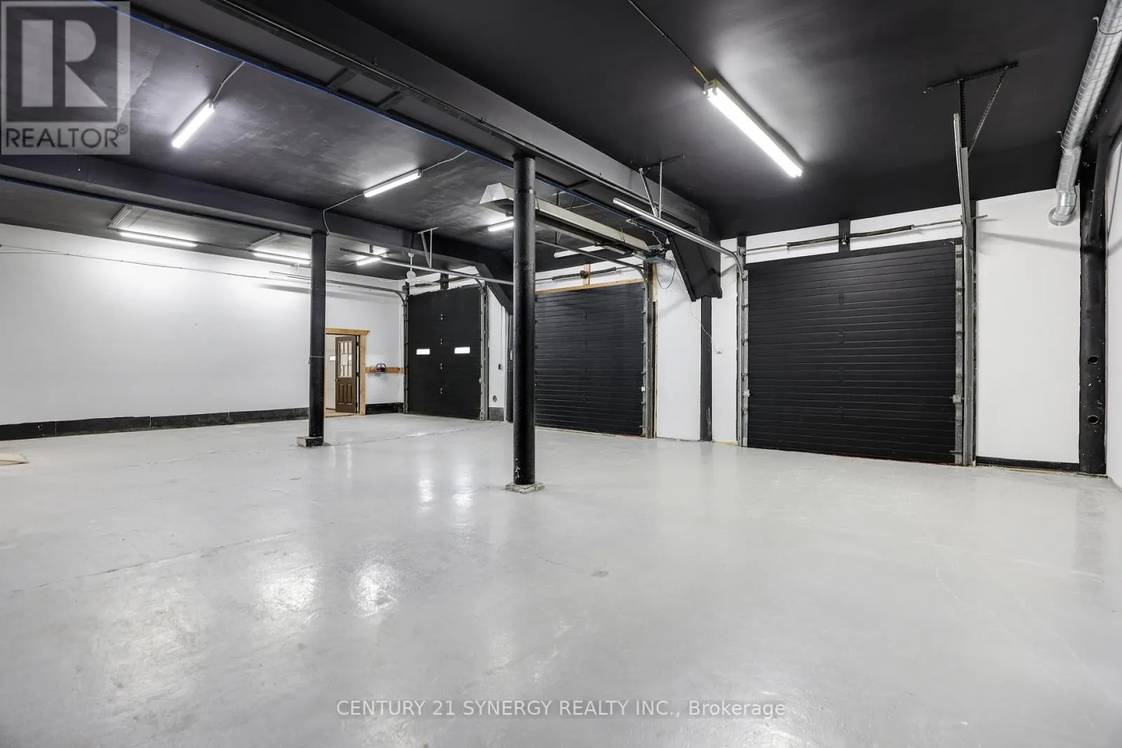 UNIT 2 - 42 UNION STREET