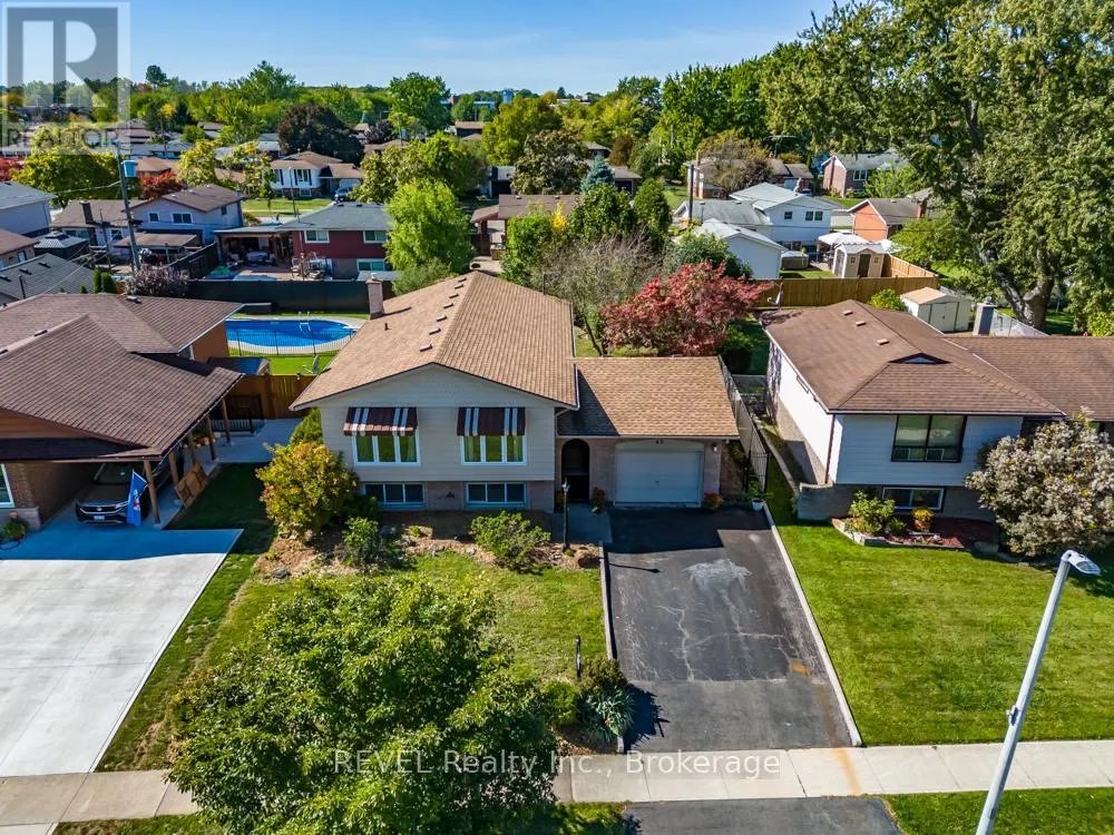 43 TRELAWN PARKWAY