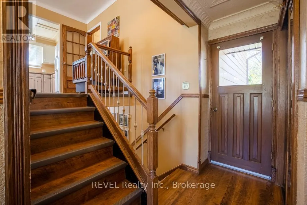 43 TRELAWN PARKWAY