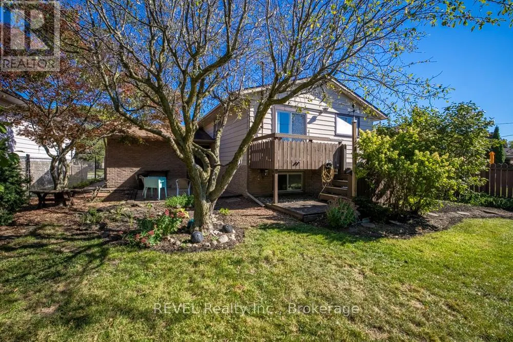 43 TRELAWN PARKWAY