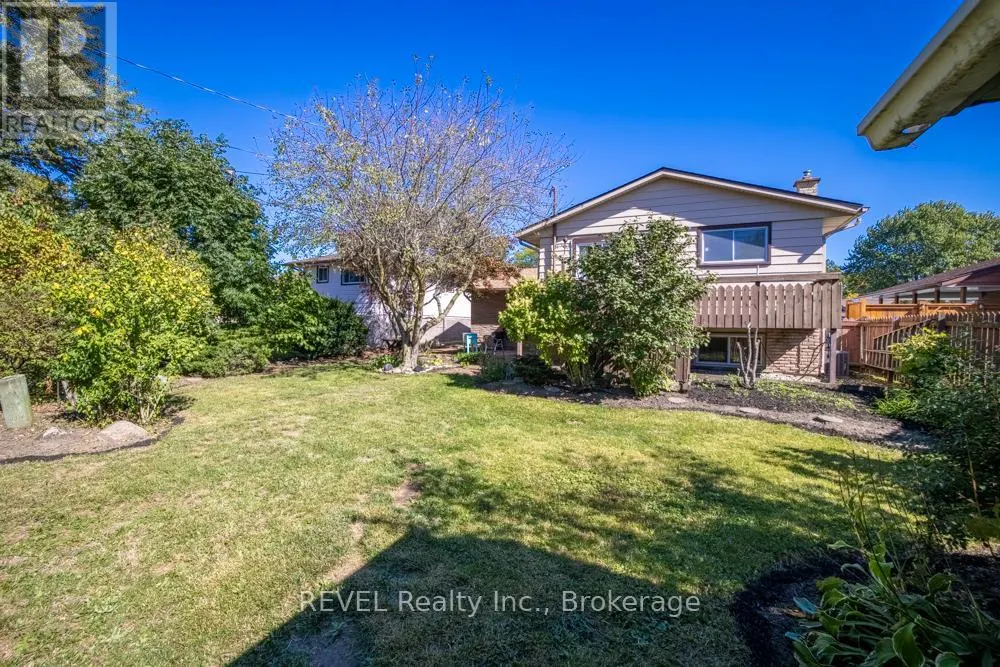 43 TRELAWN PARKWAY