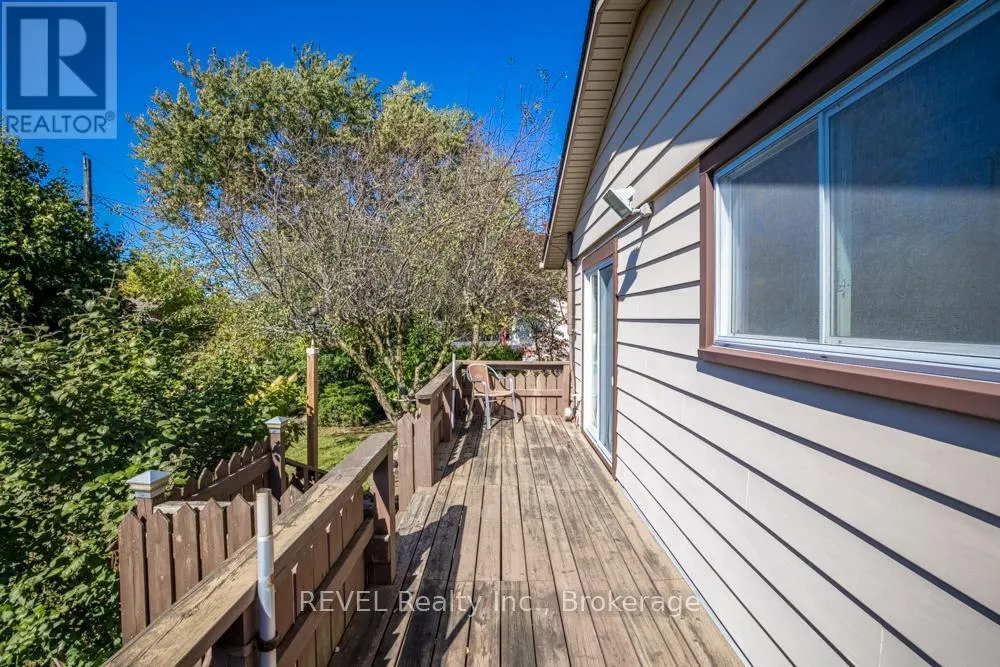 43 TRELAWN PARKWAY