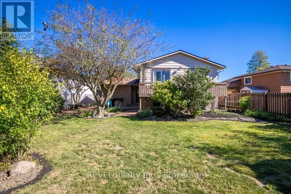 43 TRELAWN PARKWAY