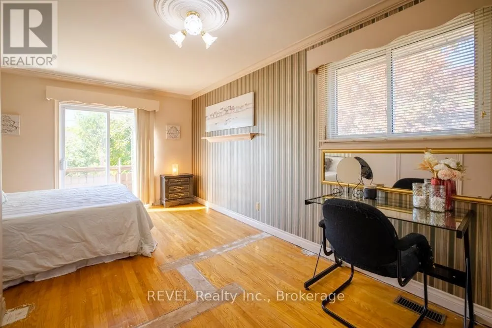 43 TRELAWN PARKWAY