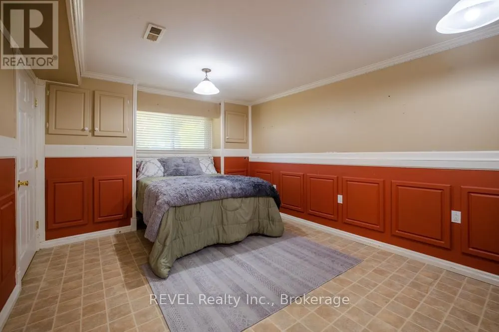 43 TRELAWN PARKWAY