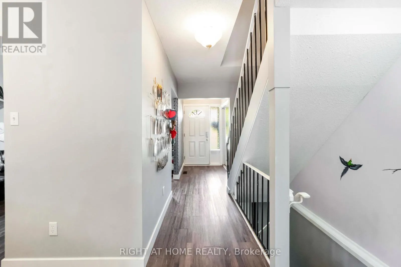 3 - 21 MIDLAND CRESCENT