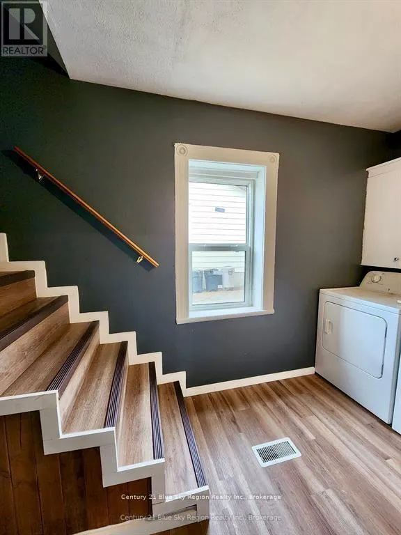 39 PRINCIPALE STREET W