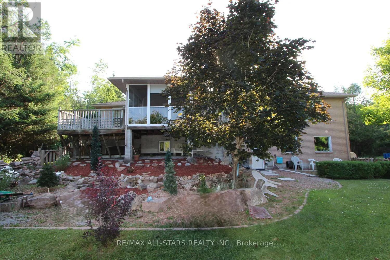33 TATES BAY ROAD