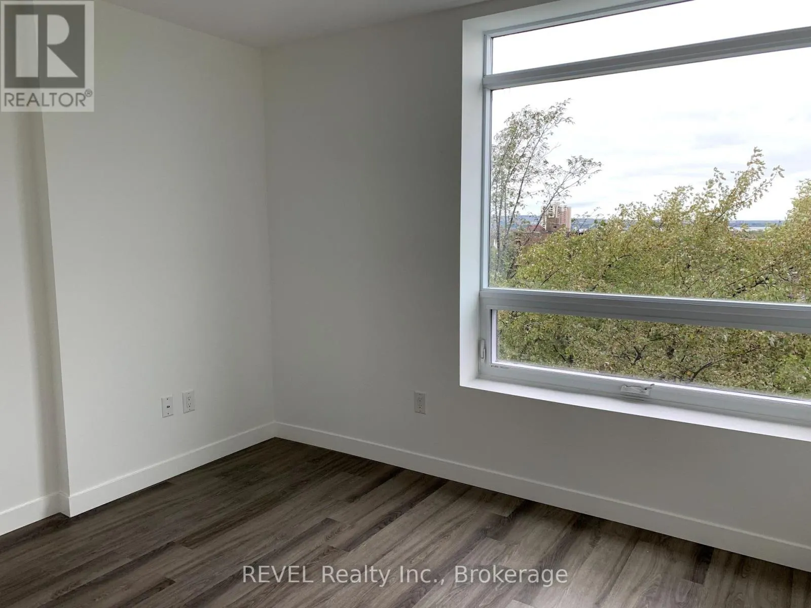 407 - 479 EAST AVENUE E, #407