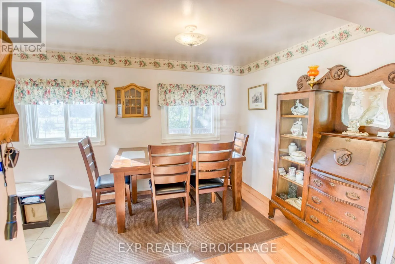 1103 HAROLD ROAD