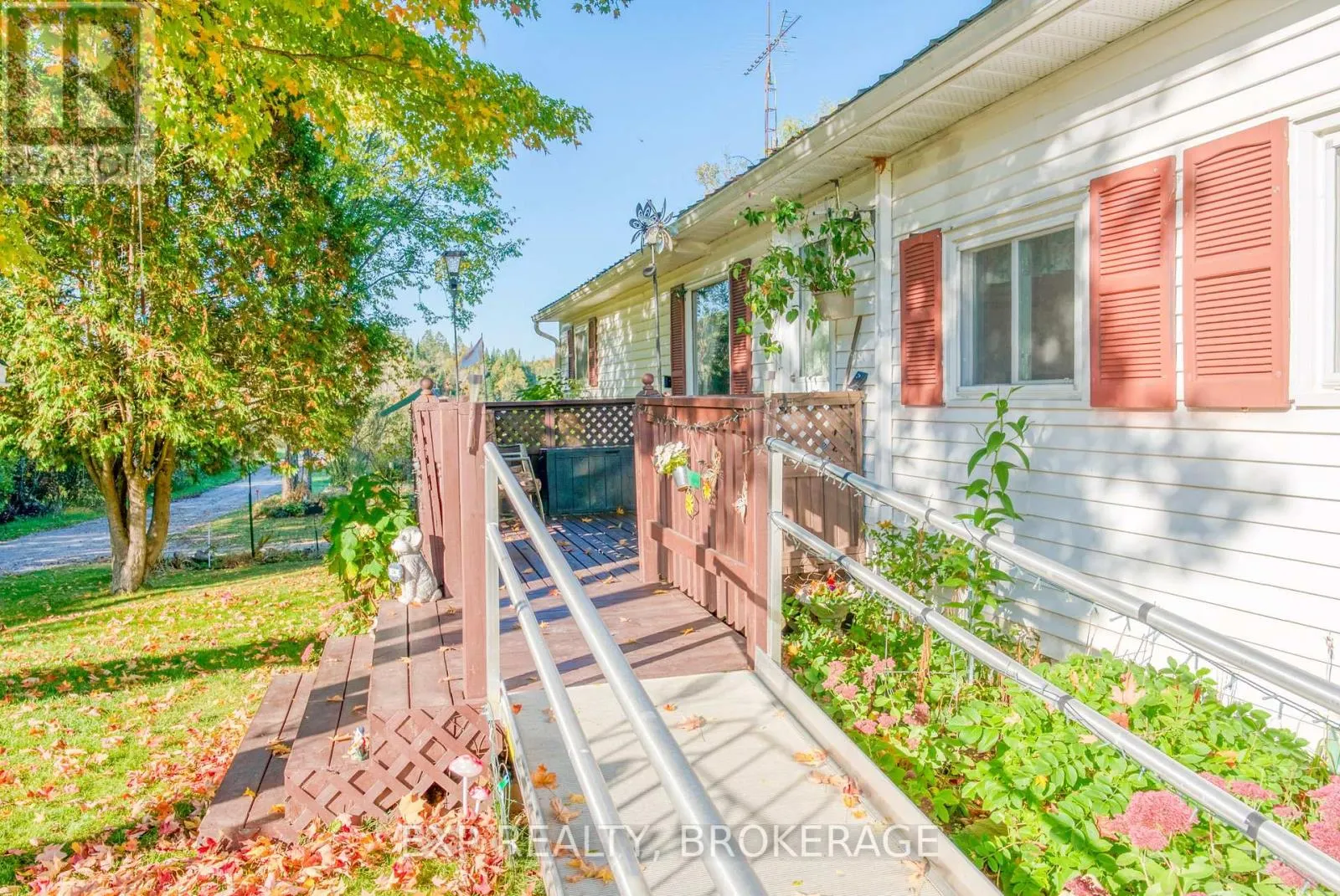 1103 HAROLD ROAD