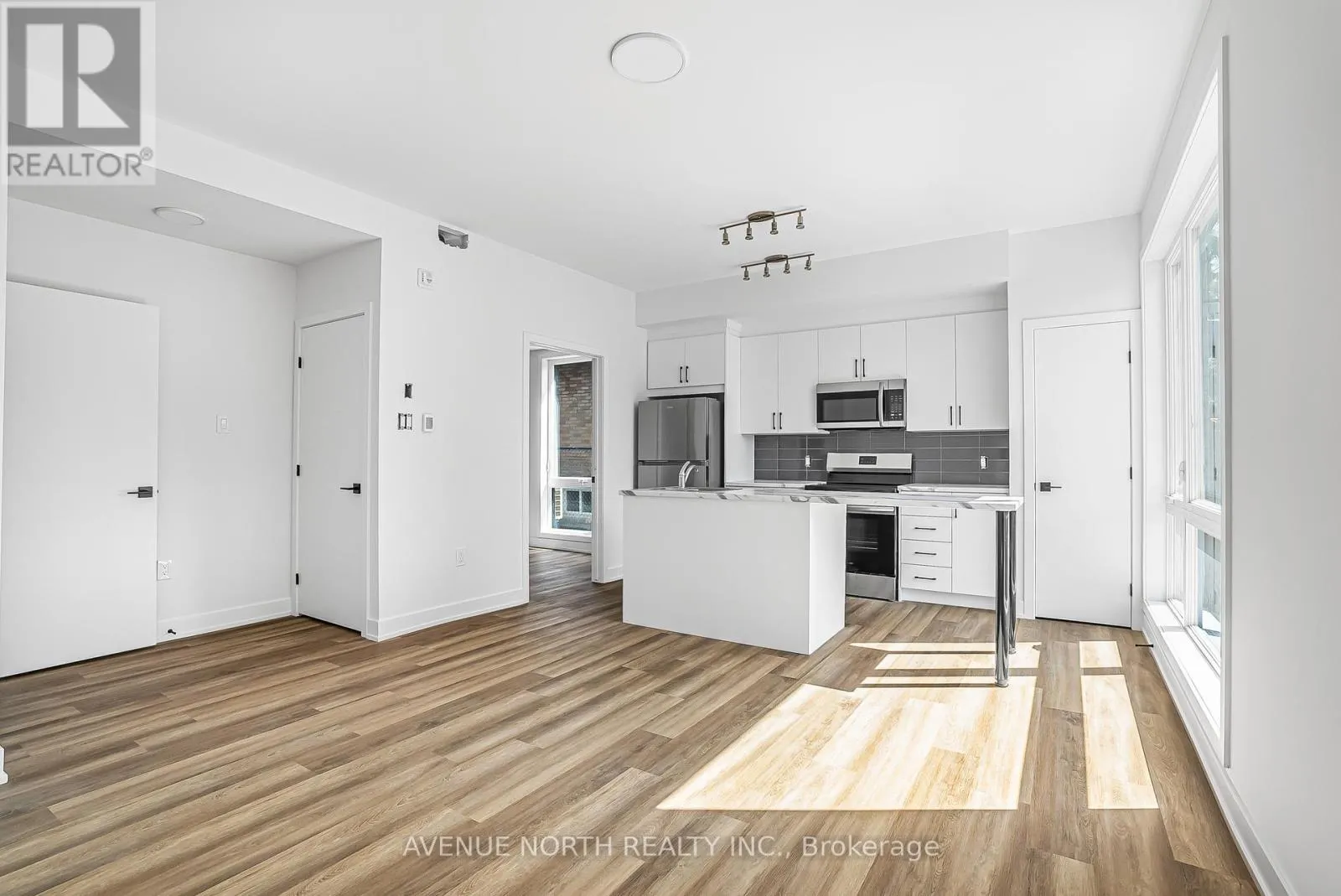 01 - 391 DIEPPE STREET
