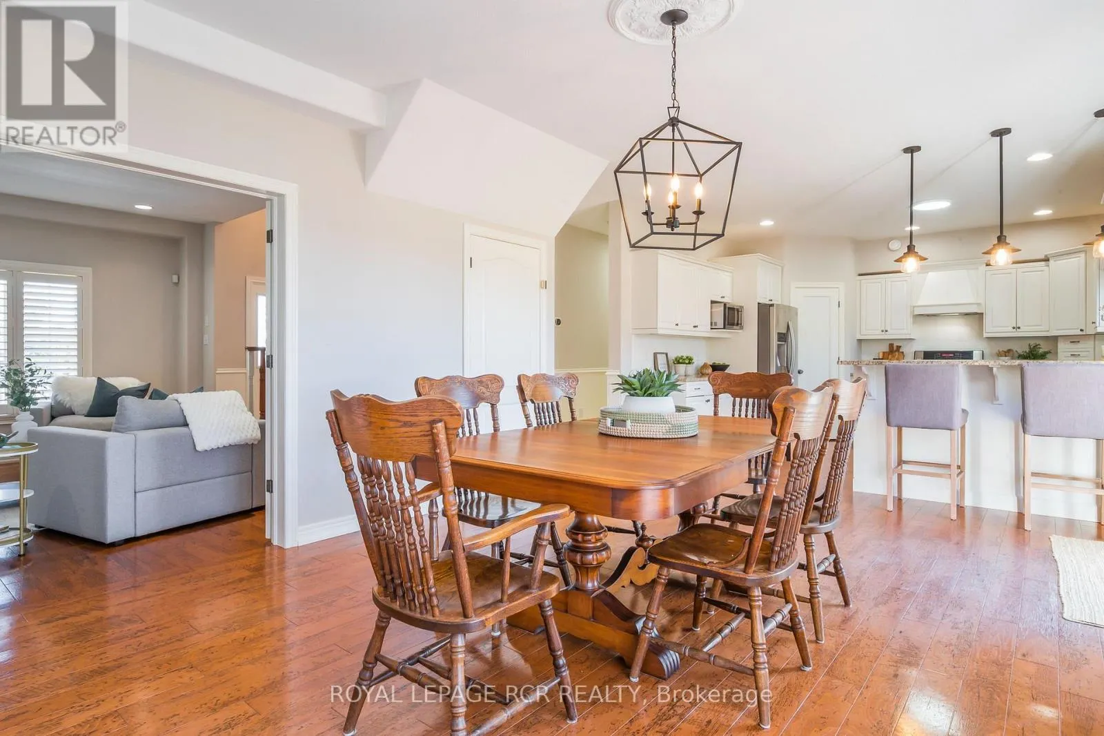 8 MADILL DRIVE
