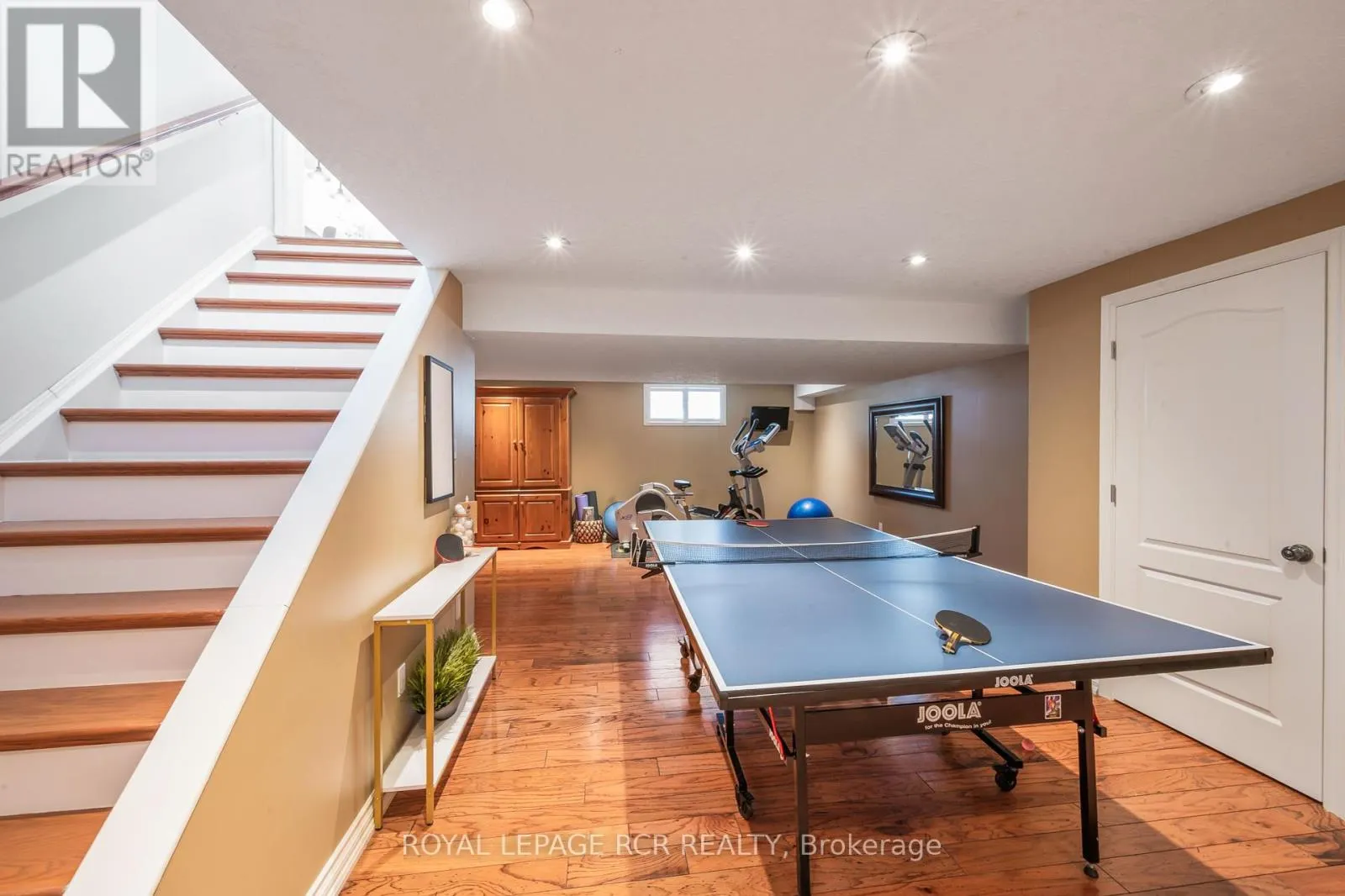 8 MADILL DRIVE
