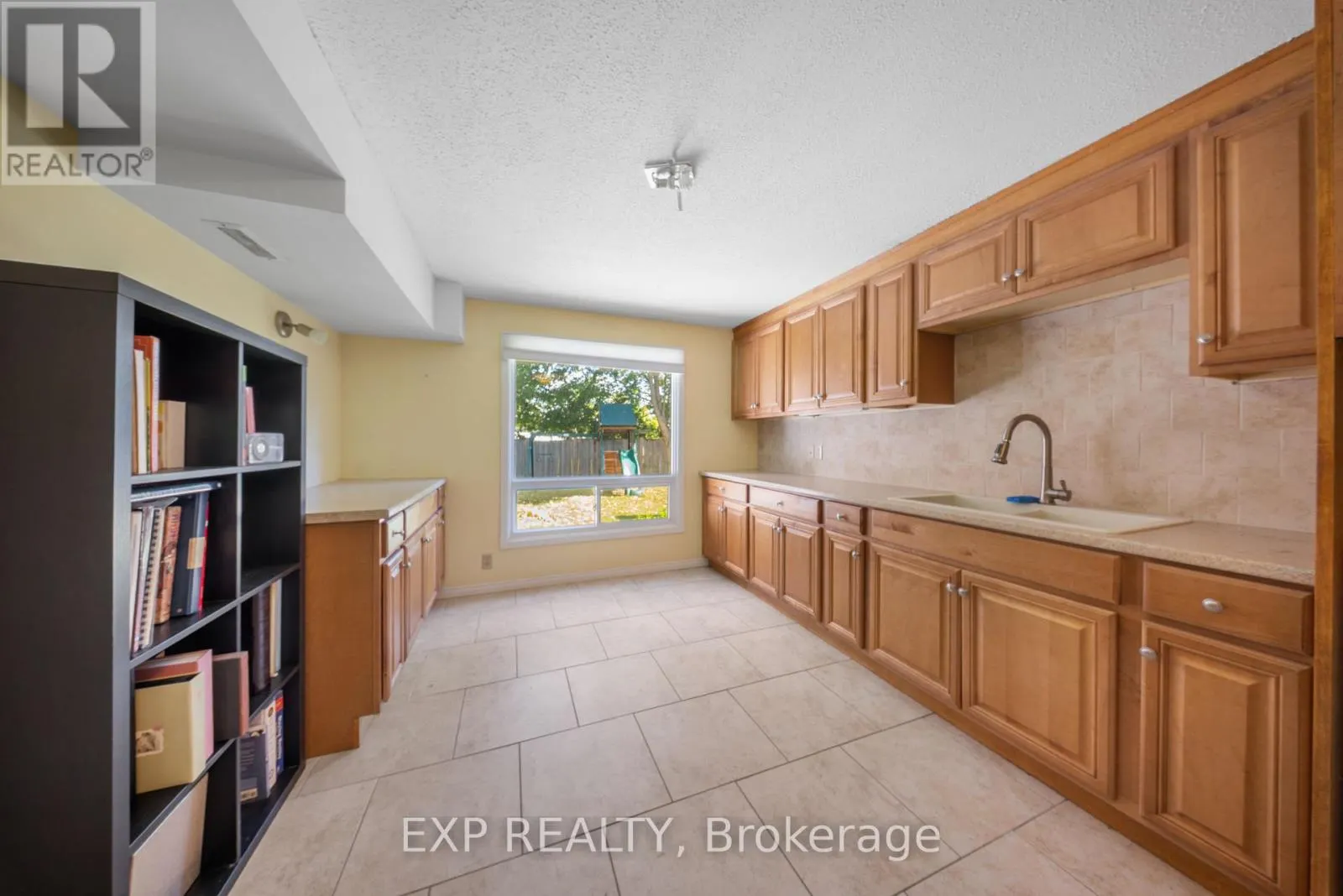 54 PATHFINDER CRESCENT