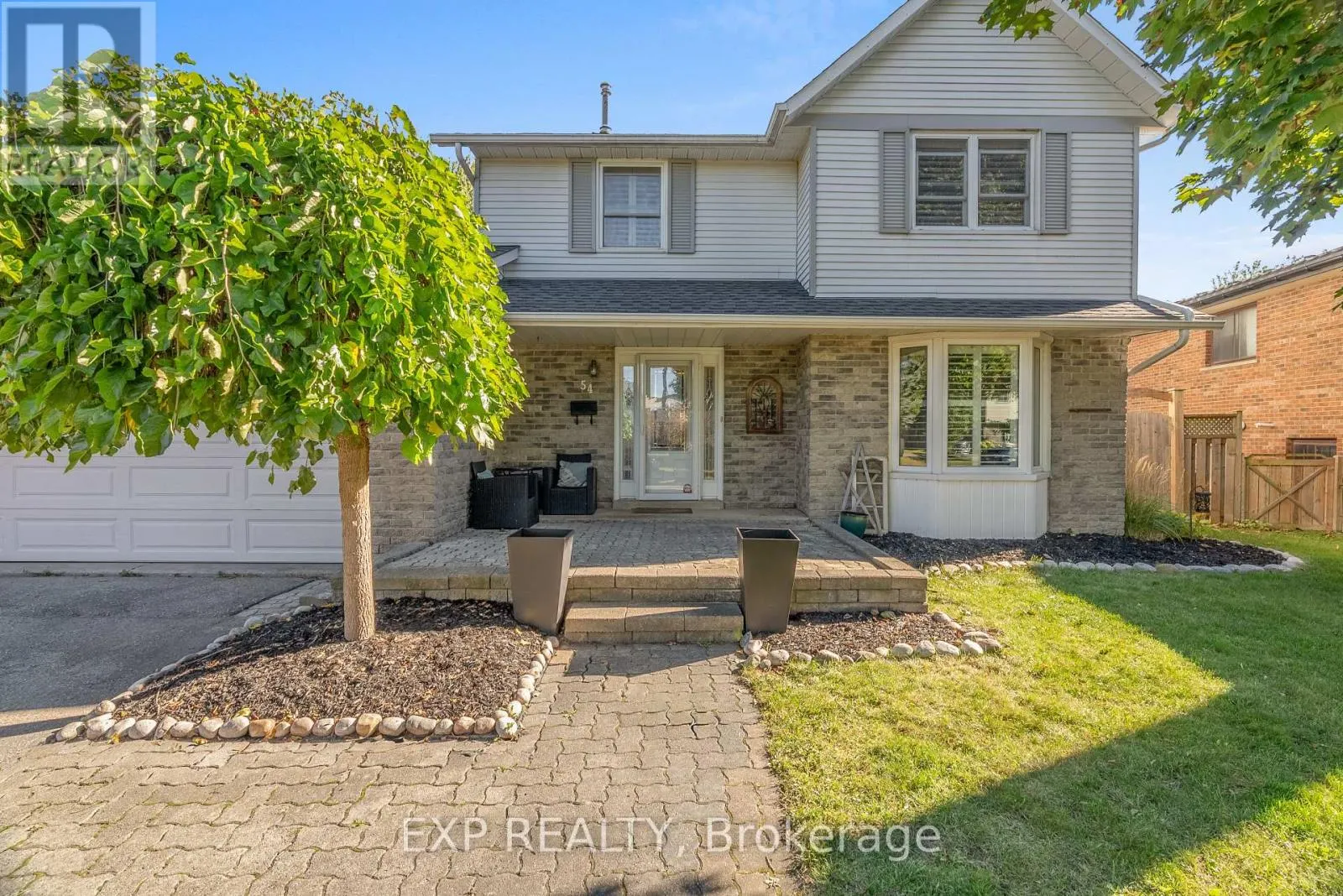54 PATHFINDER CRESCENT