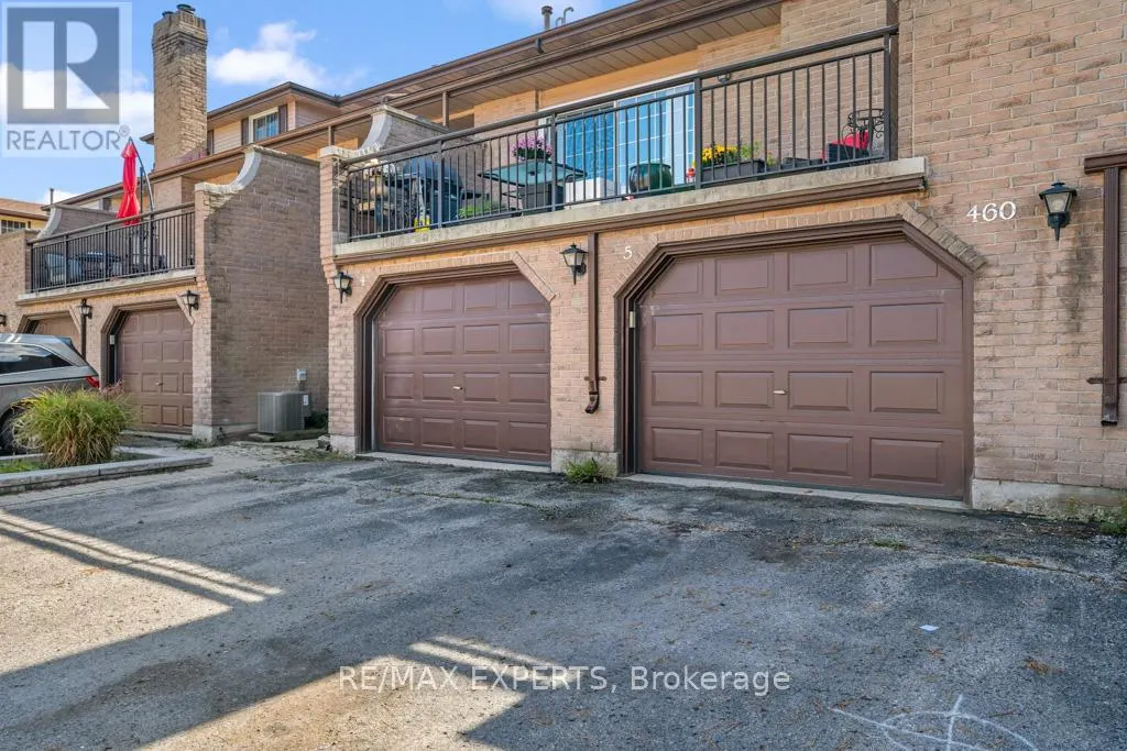 5 - 460 BEECHWOOD PLACE