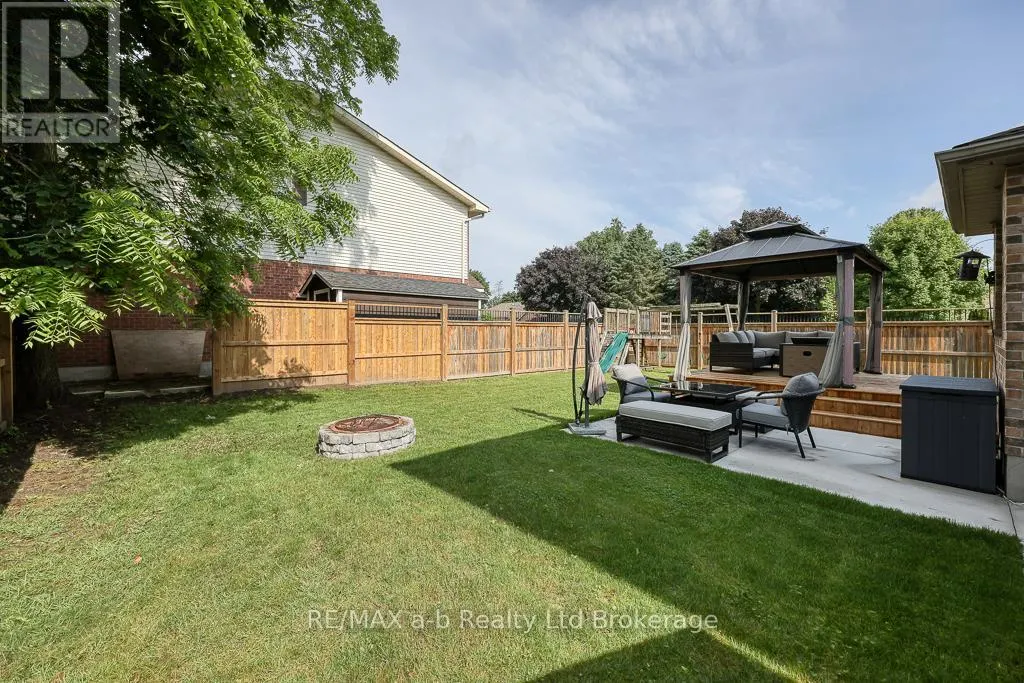 346 RIVERVIEW DRIVE