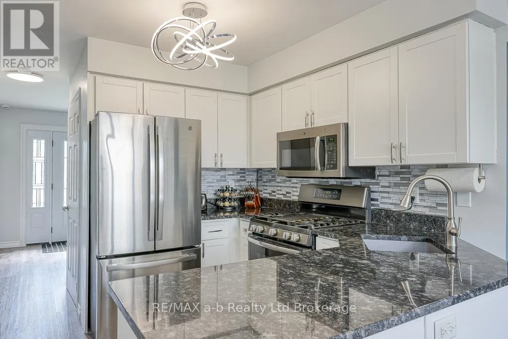 346 RIVERVIEW DRIVE