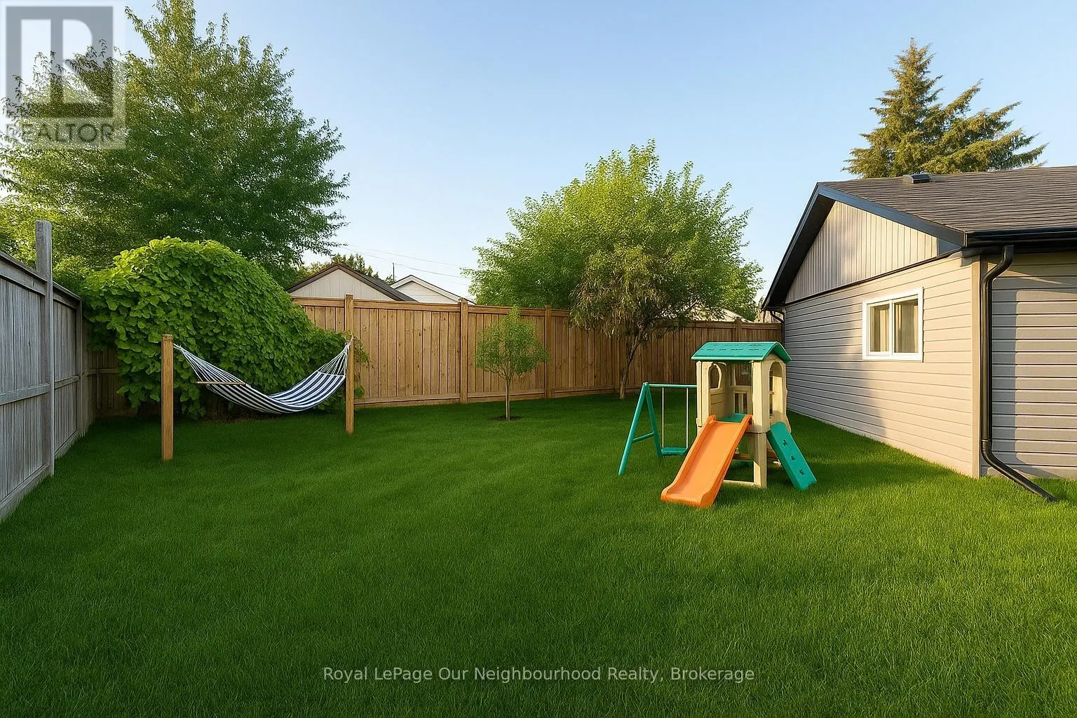3 - 1123 TOWERHILL COURT, #3