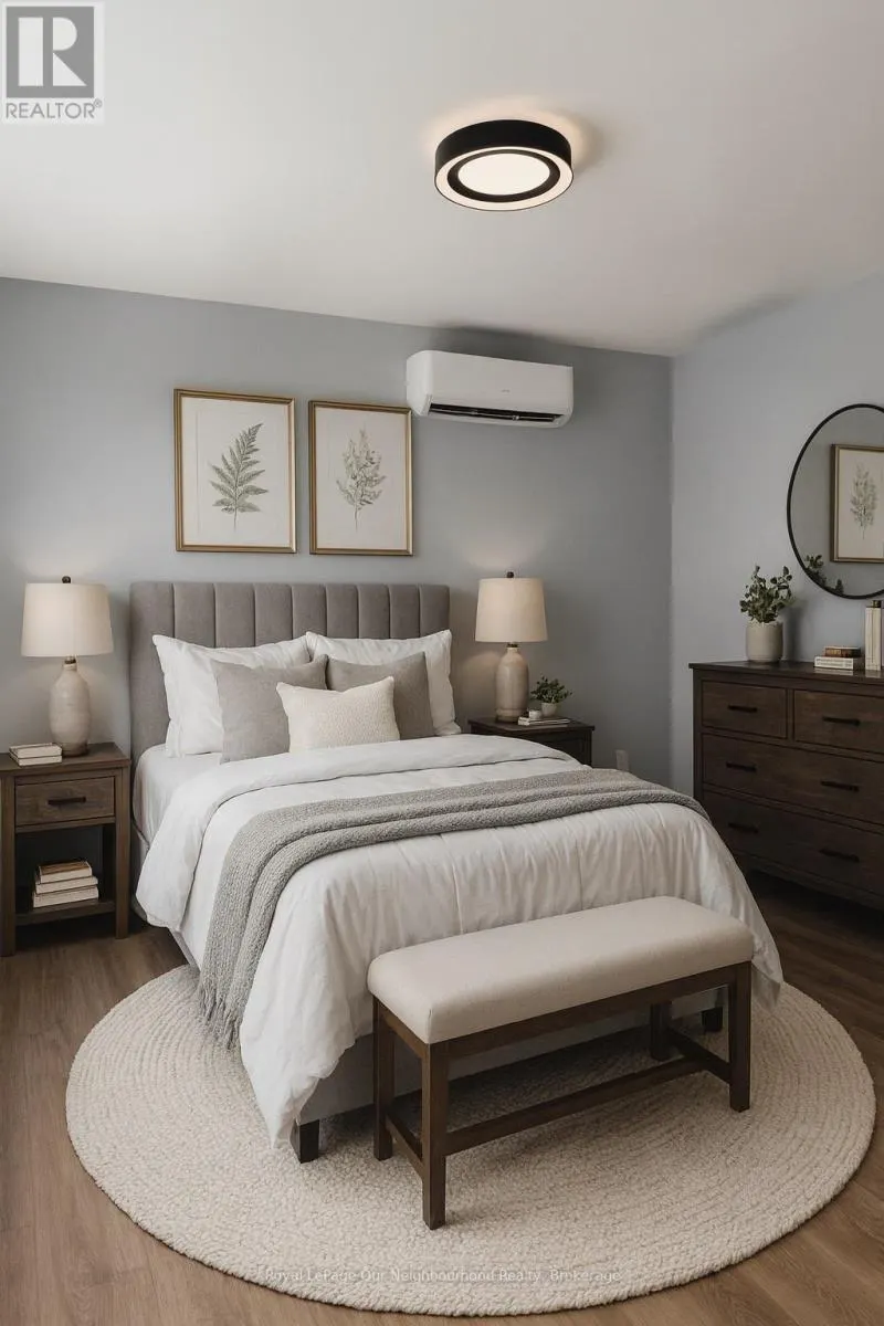 3 - 1123 TOWERHILL COURT, #3