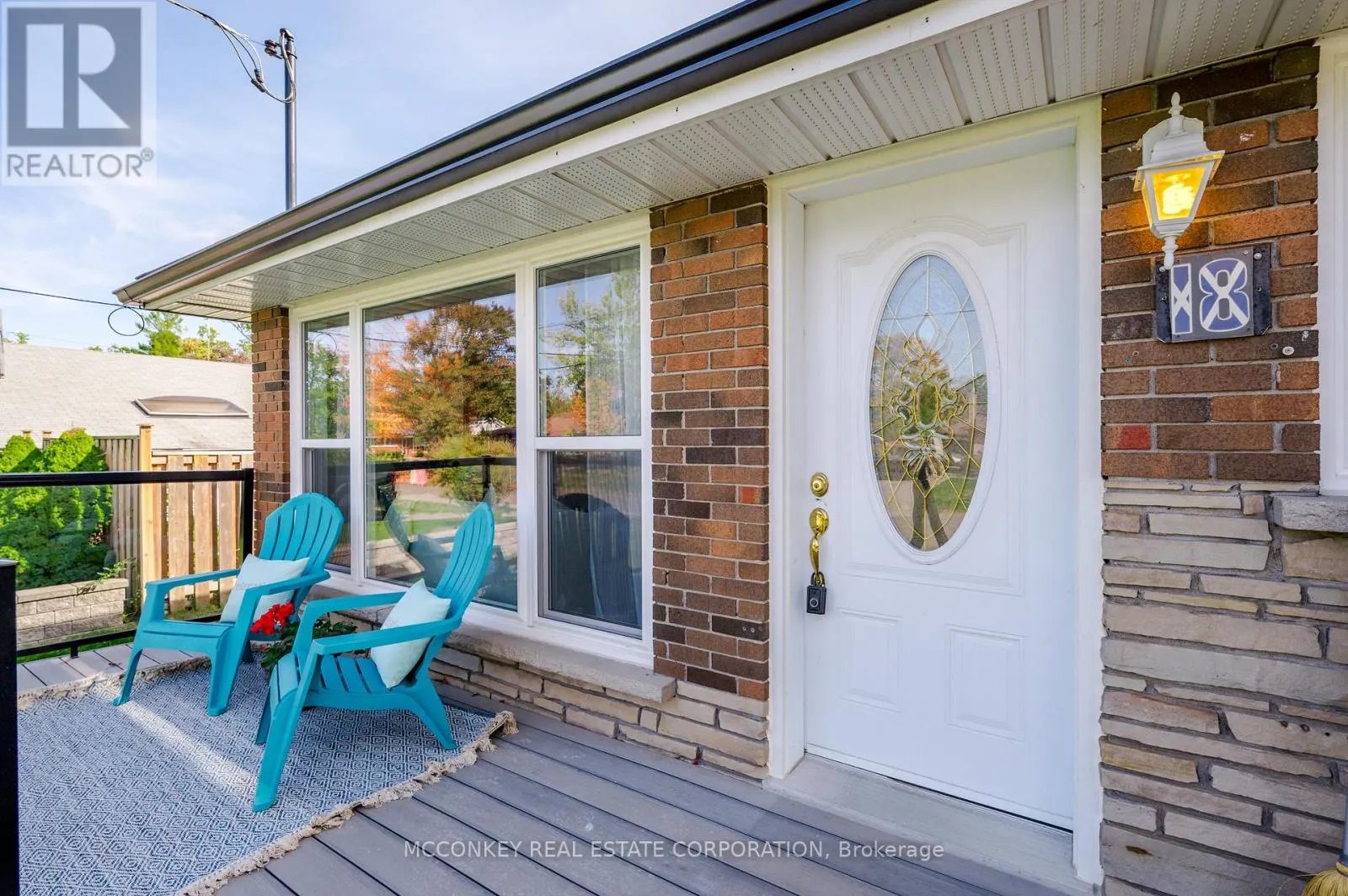 18 DALEVIEW AVENUE