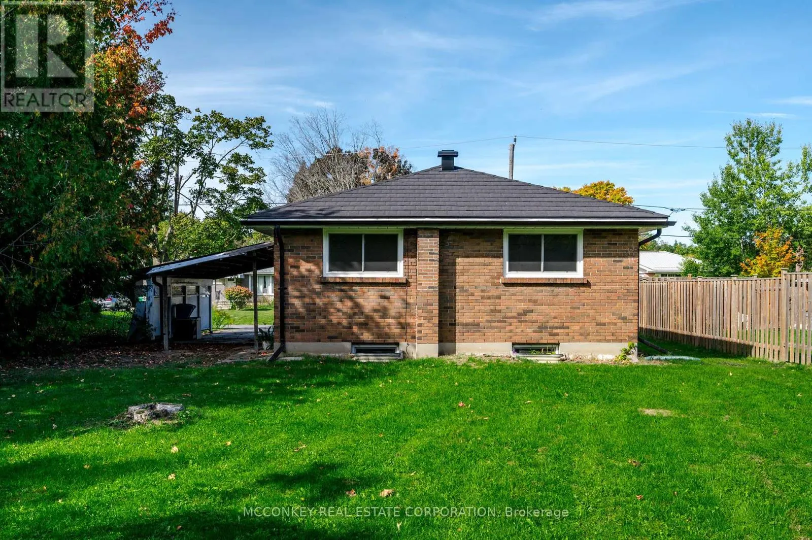 18 DALEVIEW AVENUE