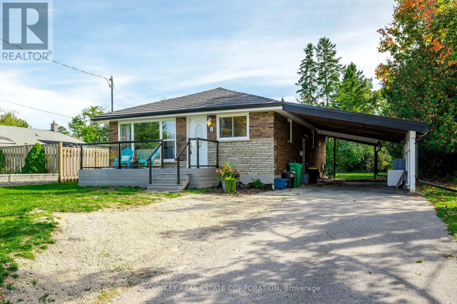 18 DALEVIEW AVENUE