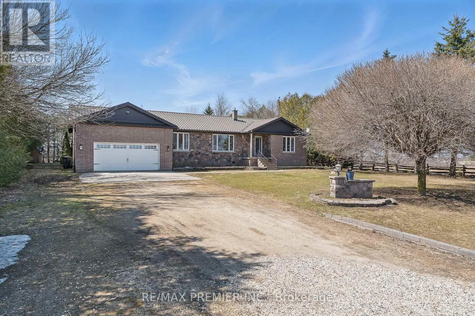 733036 SOUTHGATE 73 SIDE ROAD