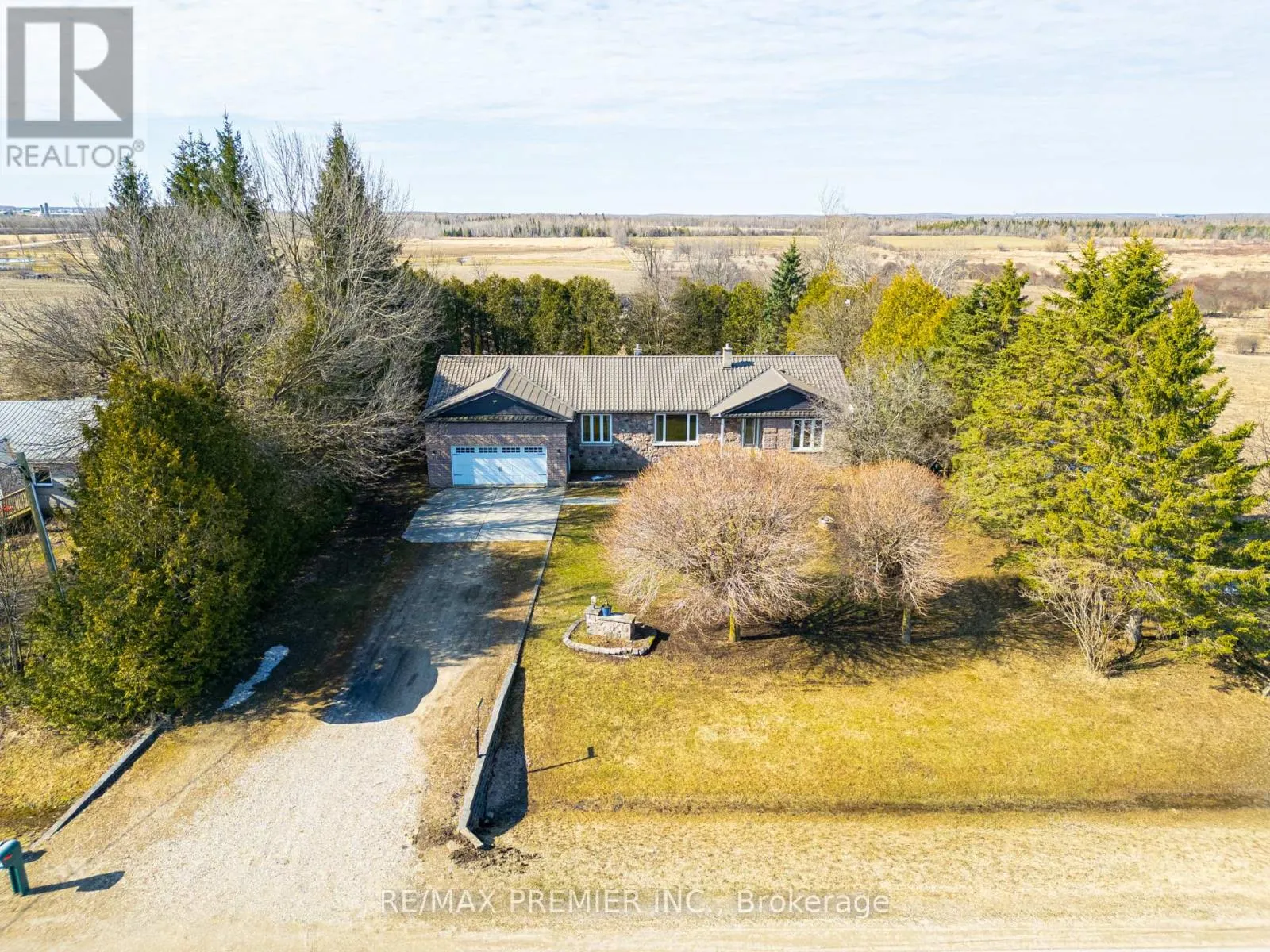 733036 SOUTHGATE 73 SIDE ROAD