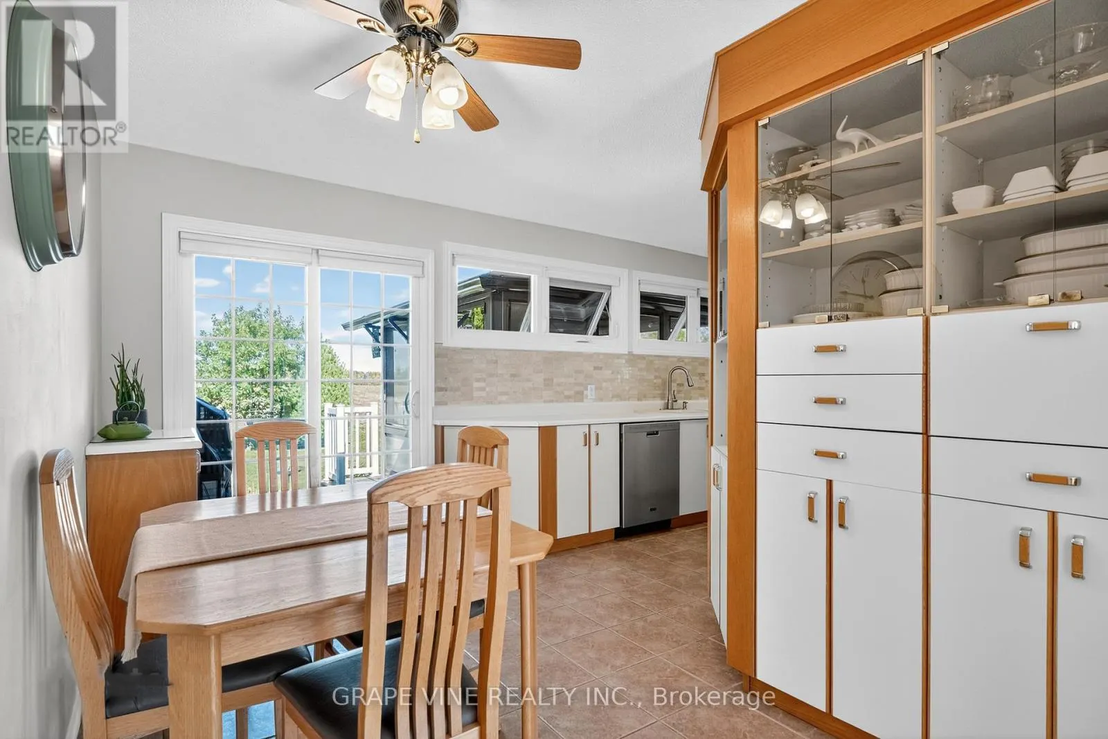 5041 THUNDER ROAD