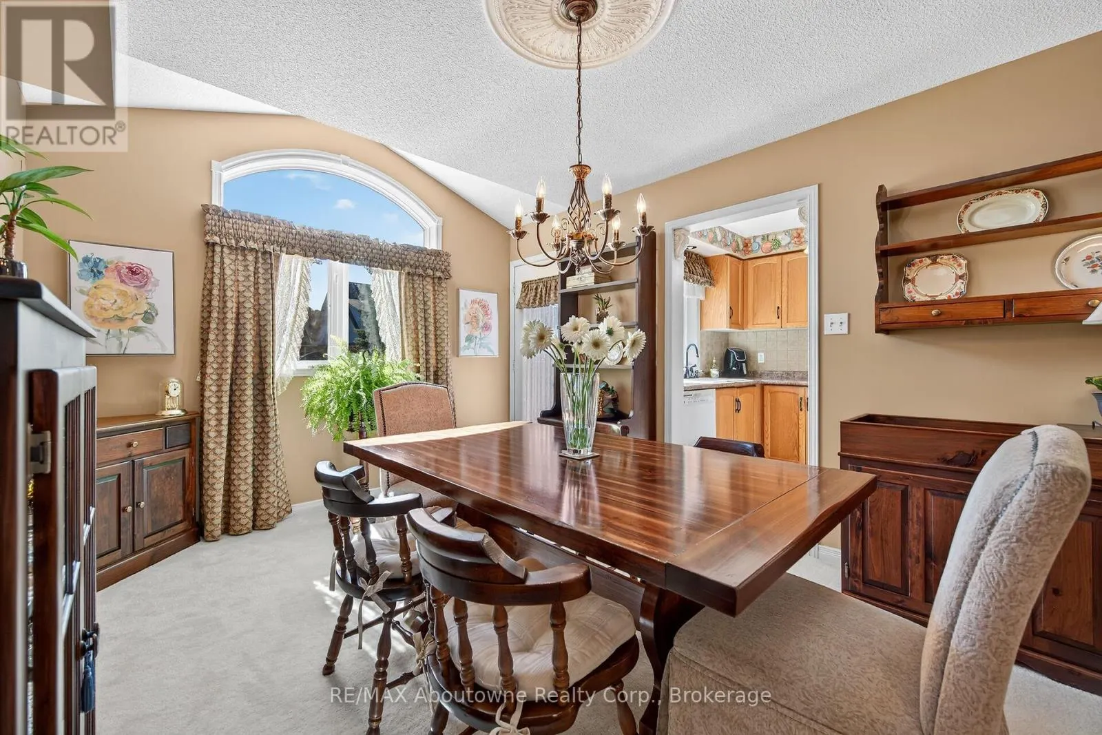31 ELDERBERRY AVENUE