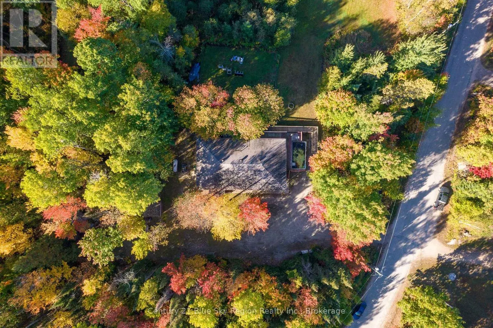 89 SUNRISE BAY DRIVE