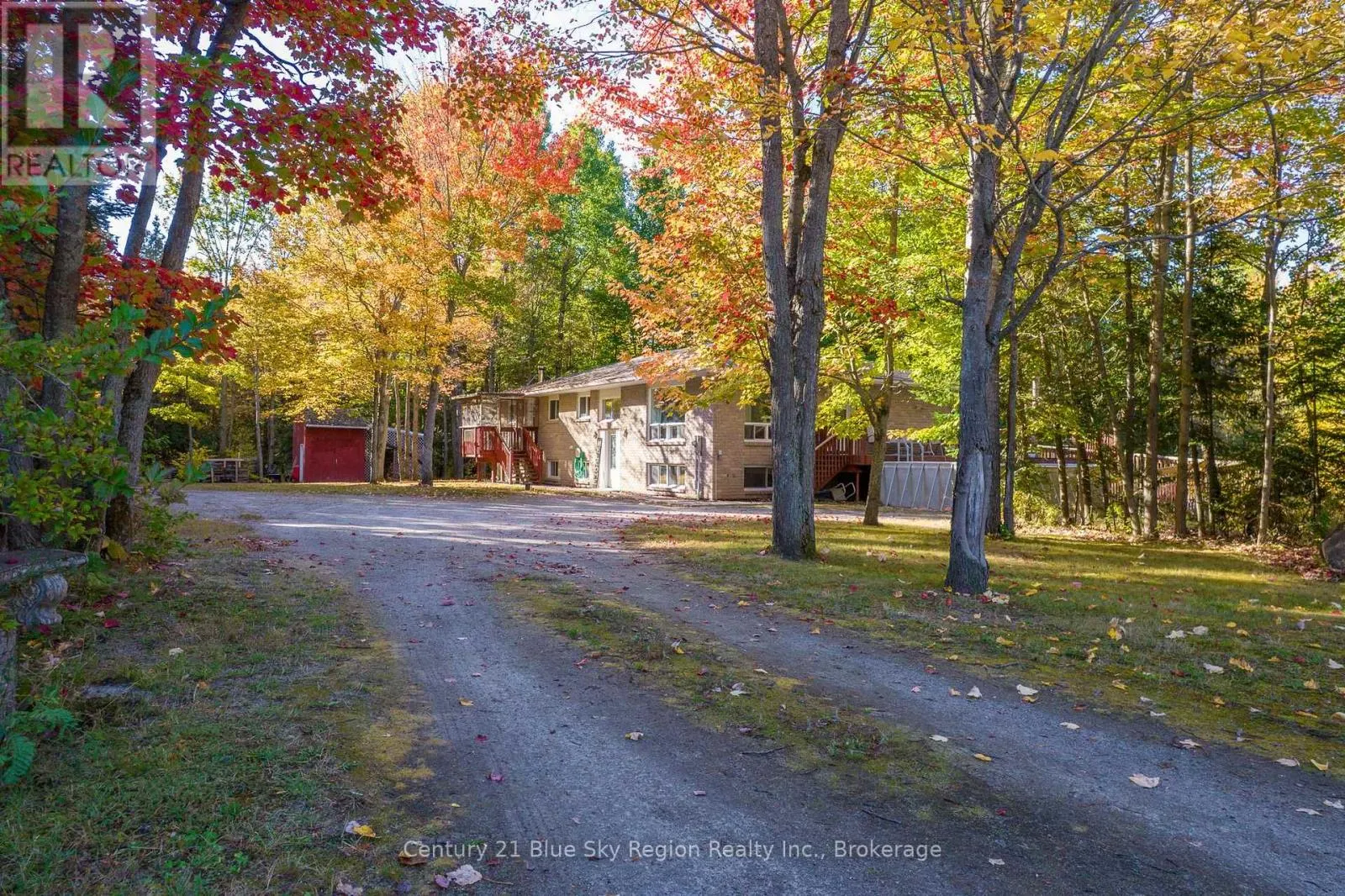 89 SUNRISE BAY DRIVE