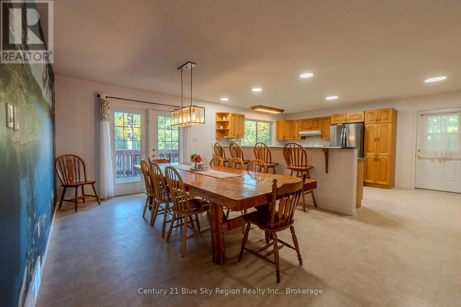 89 SUNRISE BAY DRIVE