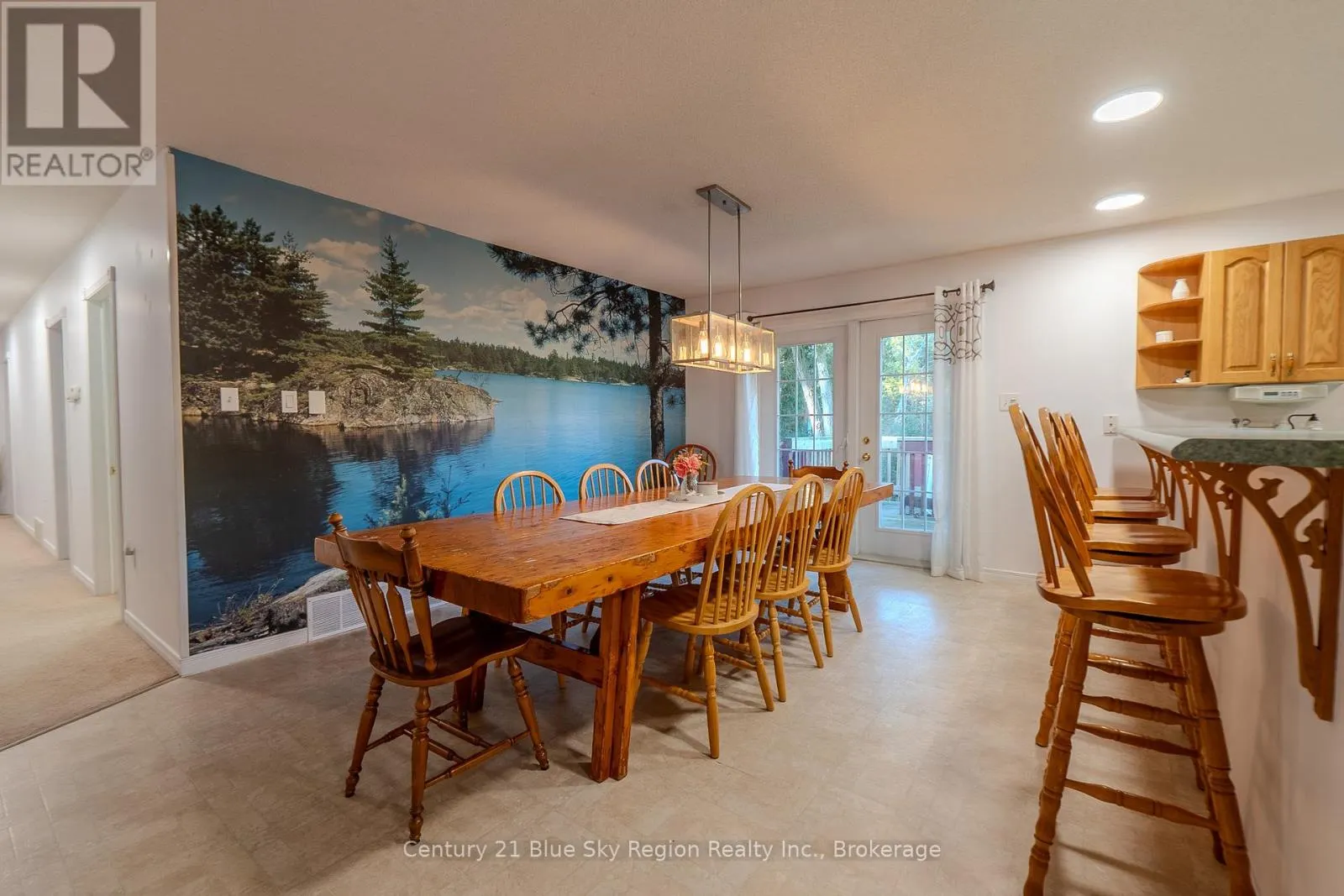 89 SUNRISE BAY DRIVE