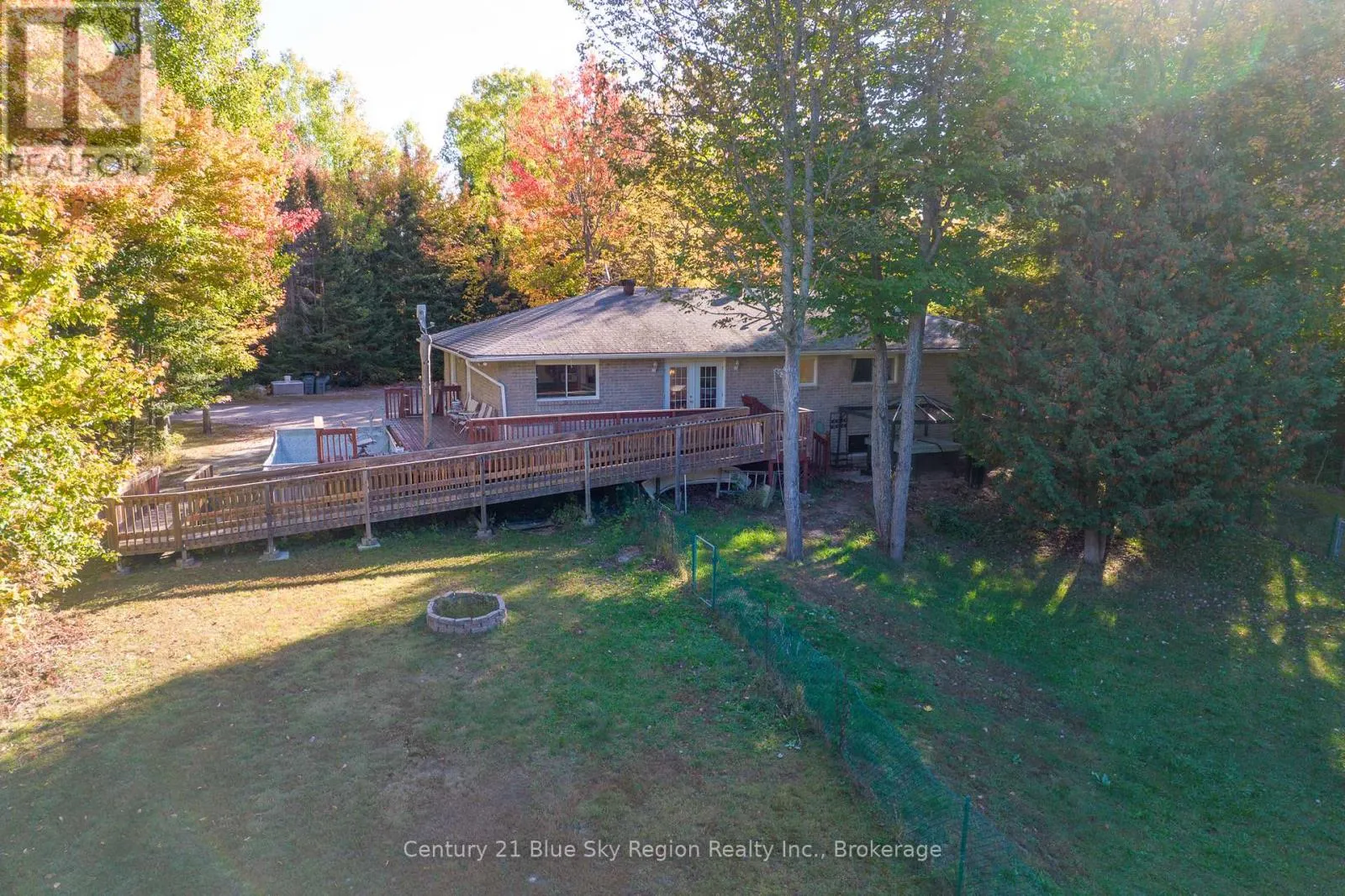 89 SUNRISE BAY DRIVE