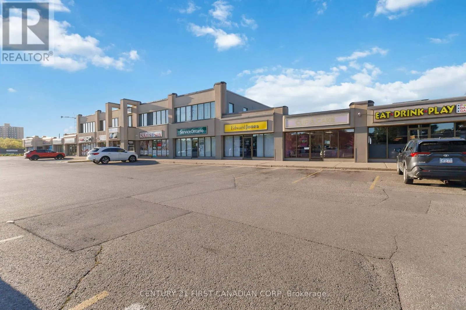 122 - 920 COMMISSIONERS ROAD, #122