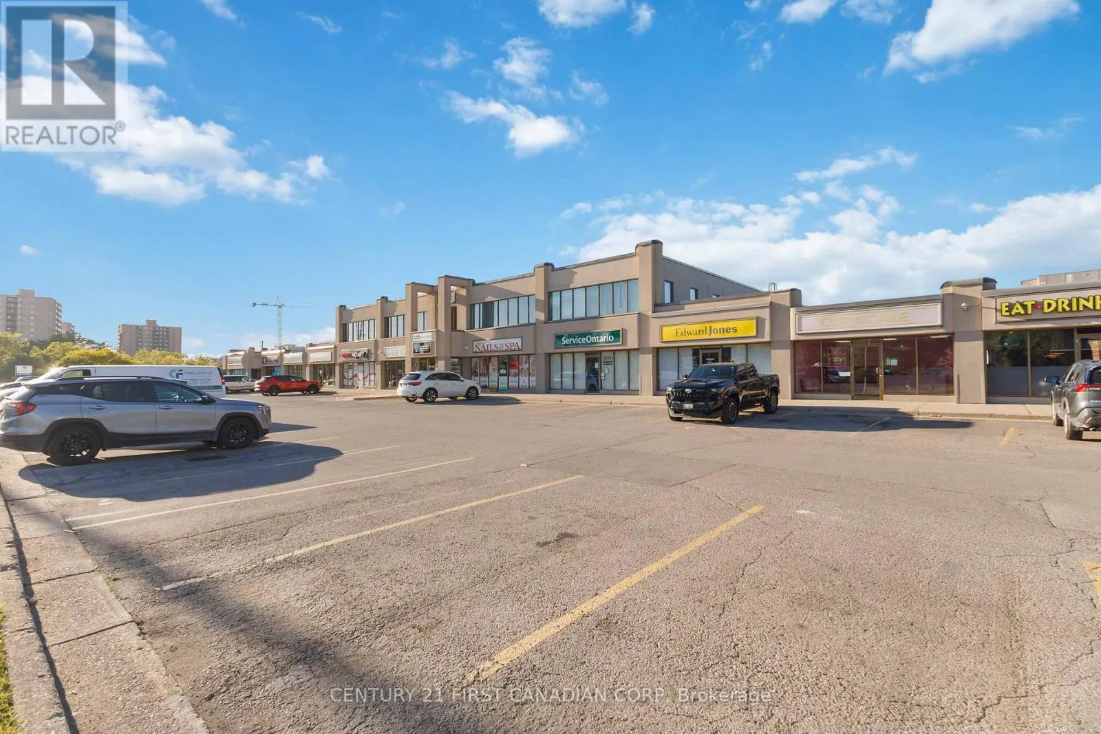 122 - 920 COMMISSIONERS ROAD, #122