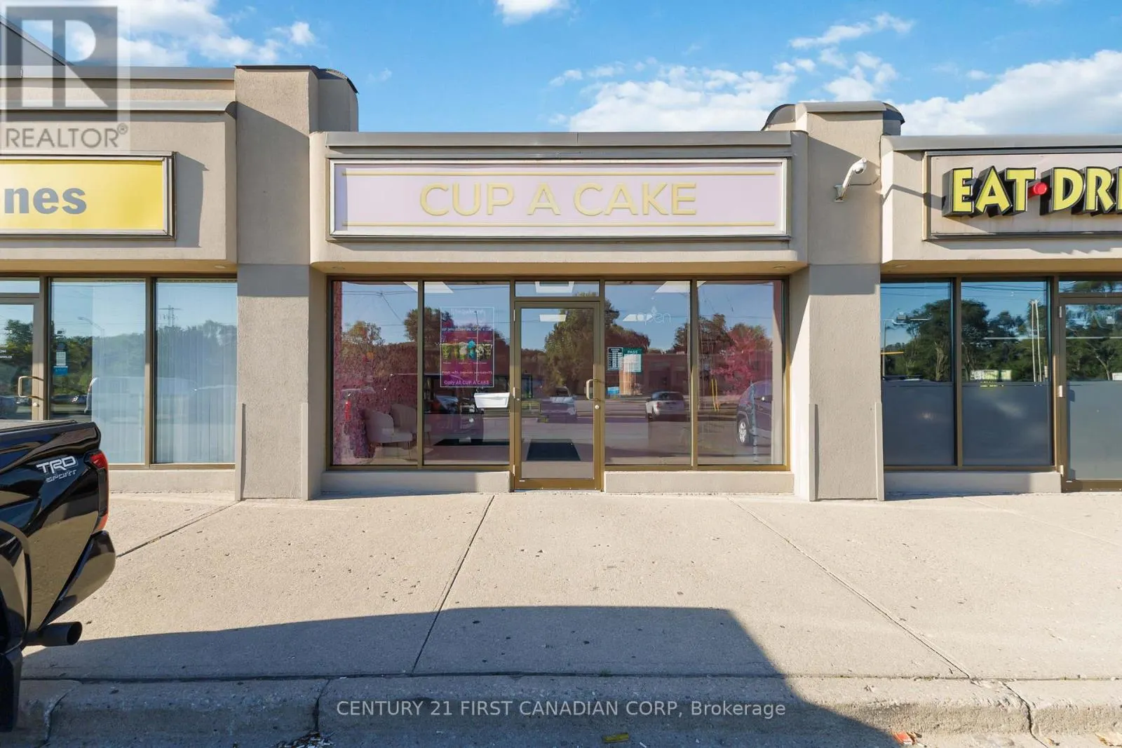 122 - 920 COMMISSIONERS ROAD, #122