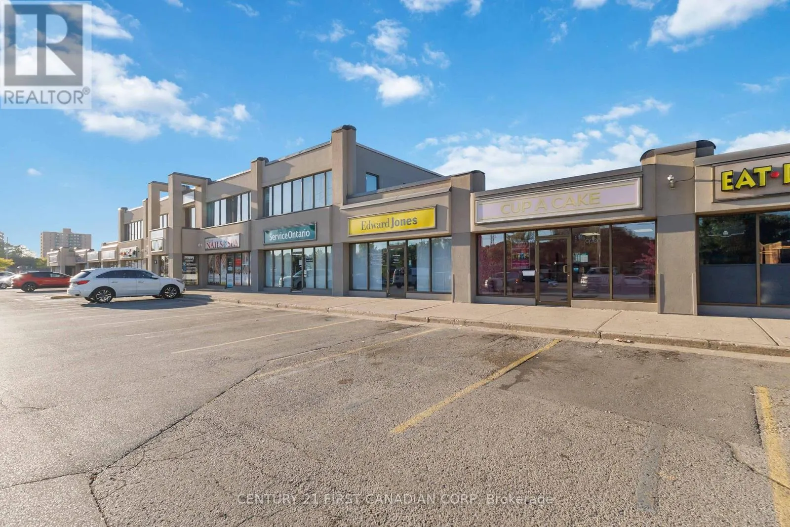 122 - 920 COMMISSIONERS ROAD, #122