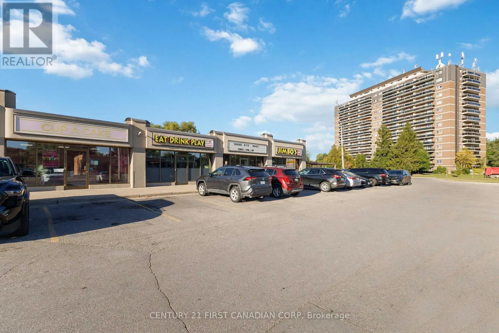 122 - 920 COMMISSIONERS ROAD, #122