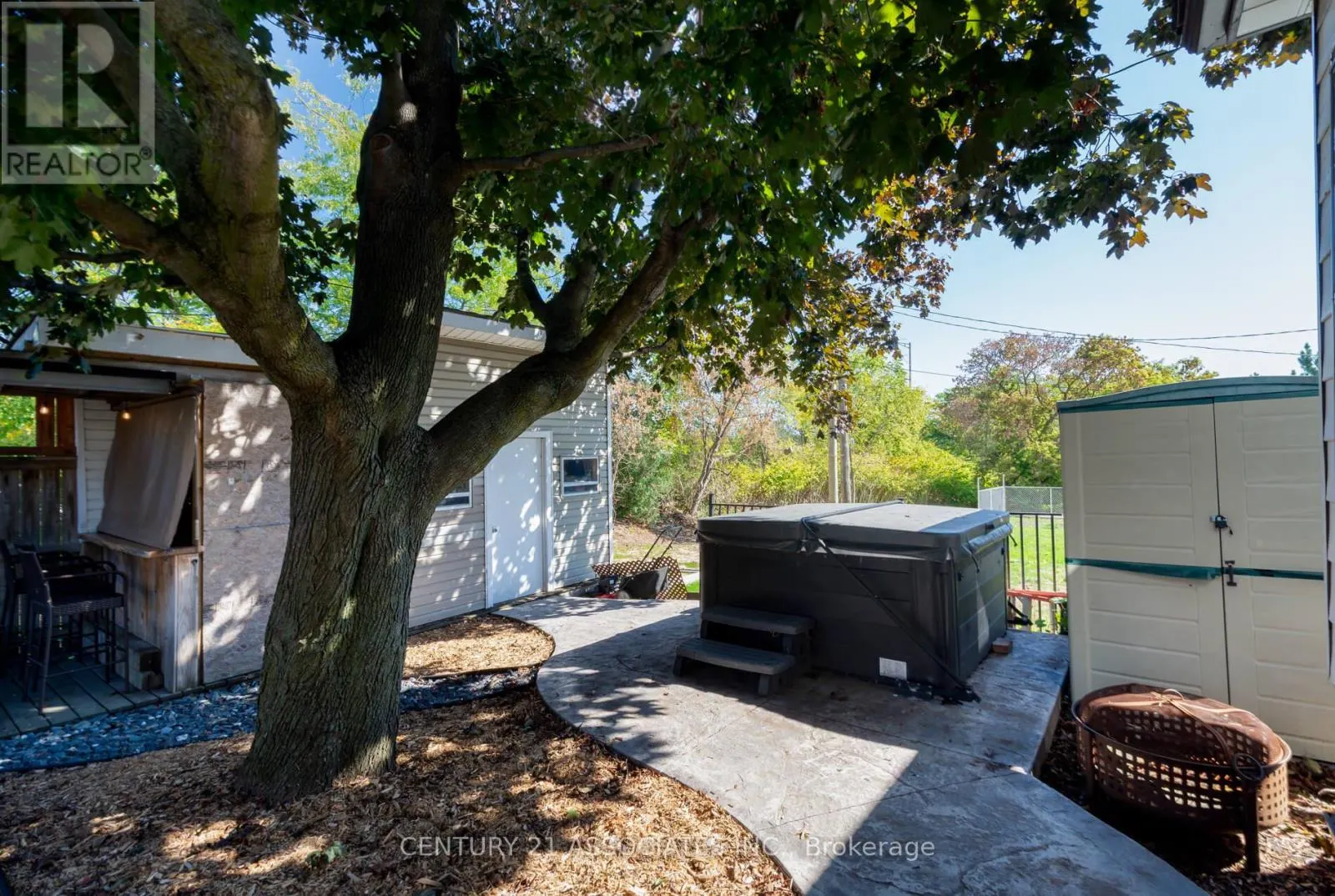 3 CLARKE STREET