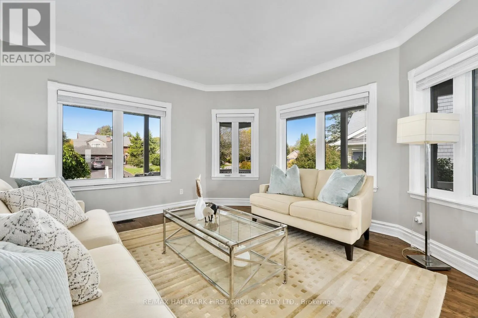 39 TREMAINE TERRACE
