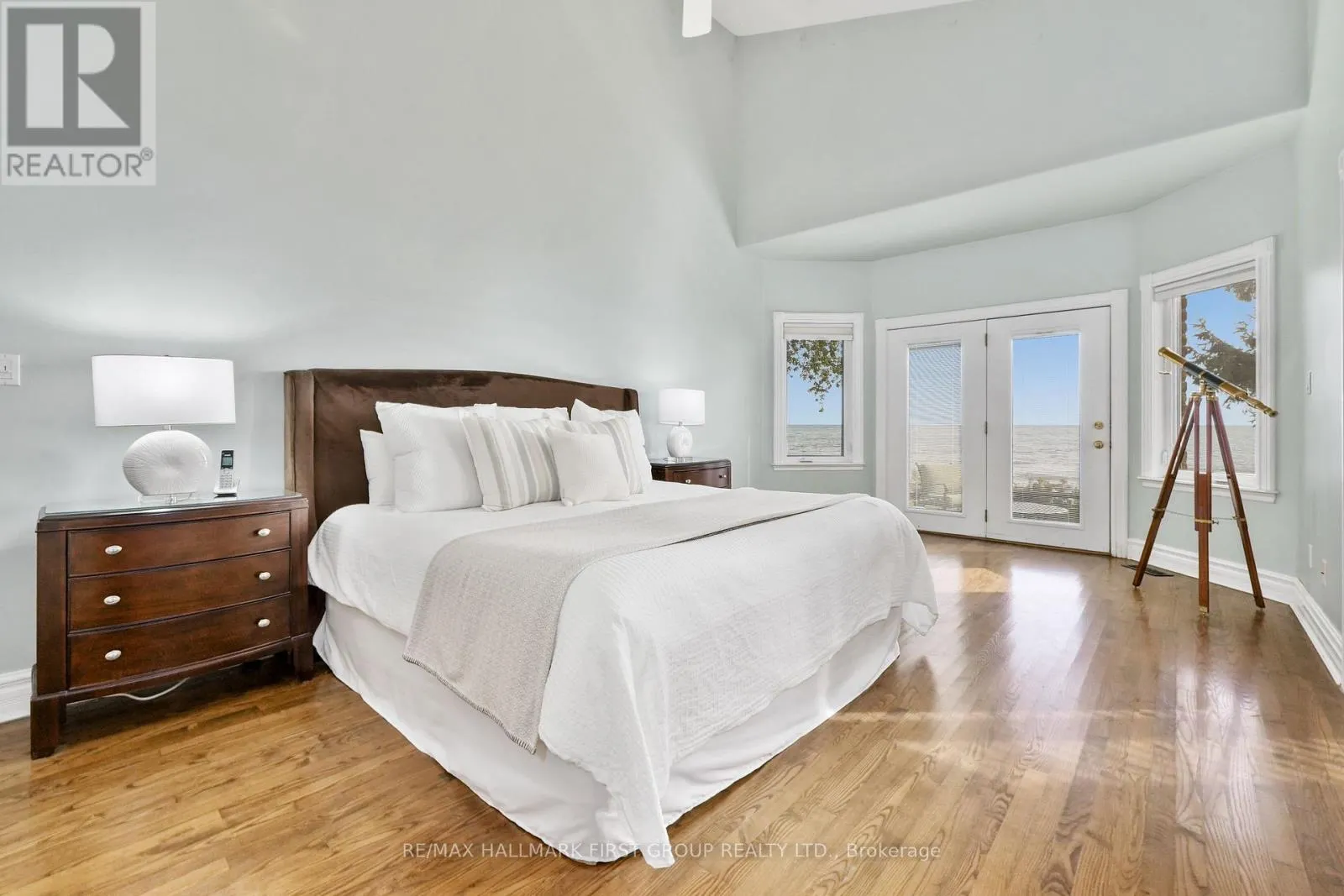 39 TREMAINE TERRACE